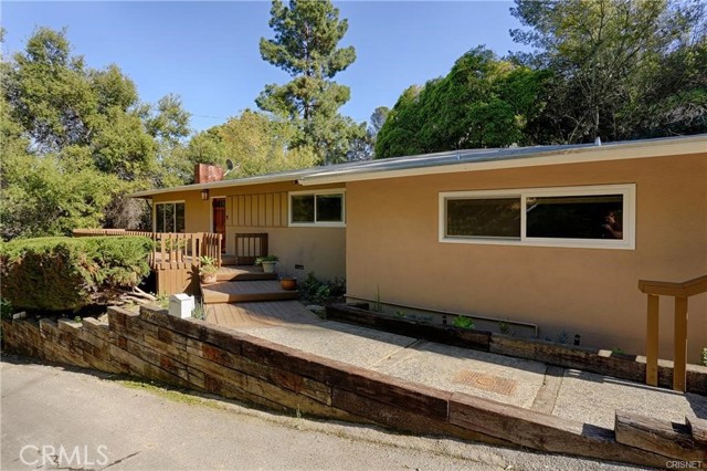 3720 Broadlawn Dr, Los Angeles, CA 90068