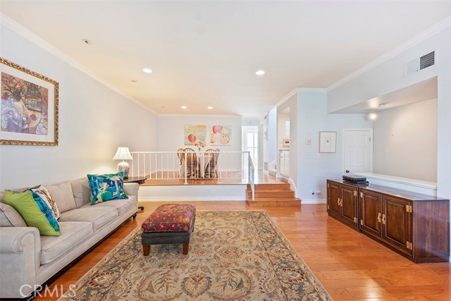 21730 Marylee Street, 40 photo 3