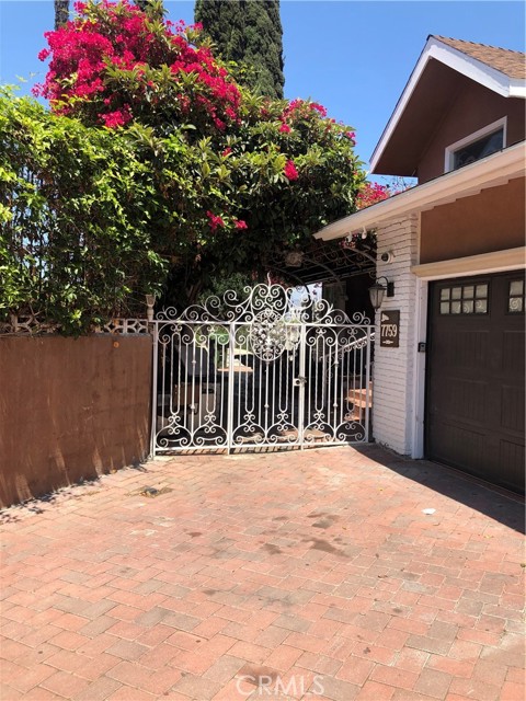 Image 3 for 7759 Skyhill Dr, Los Angeles, CA 90068