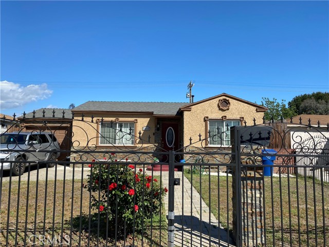 5850 Vineland Avenue photo 2
