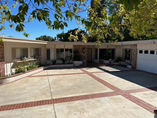 17116 Adlon Road photo 3