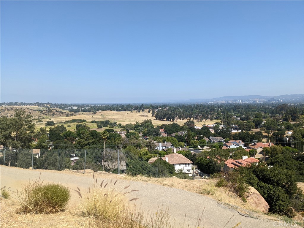 8765 HILLCROFT, West Hills, CA 91304