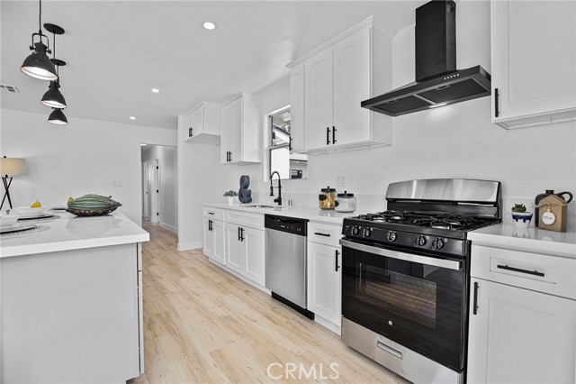 13025 Cranston Avenue photo 7