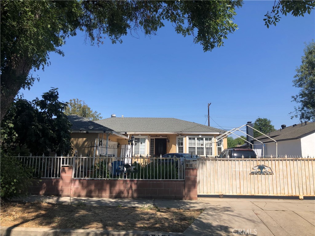 This fabulous move-in ready located in a very quiet neighborhood in a beautiful spacious Reseda location. Enter a charming: 2,119SQFT of space with 5 bedrooms and 3 bathrooms. Welcoming front yard with a gated entrance to the house. Secure electrical gated driveway. 
Large Living room Wood floor, with an open concept with Recesses light, and plenty of storage and counter space, kitchen with island Dish Washer, Stove and Microwave. Has bonus room with kitchen and full bath (can be for rental).
The backyard is great with a lot of fruit trees. 
This offering is close to the Reseda Park, schools, shopping, and dining on Ventura Blvd. You are minutes away from the Orange Bus line.