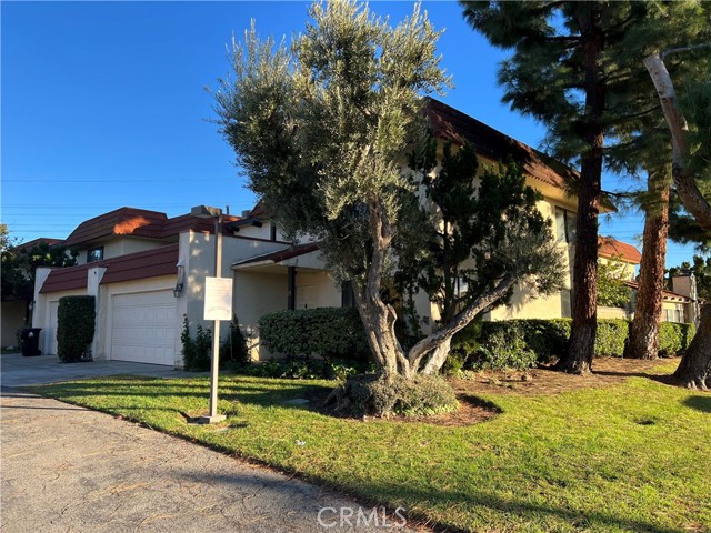 9950 Reseda Boulevard, 25 photo 2