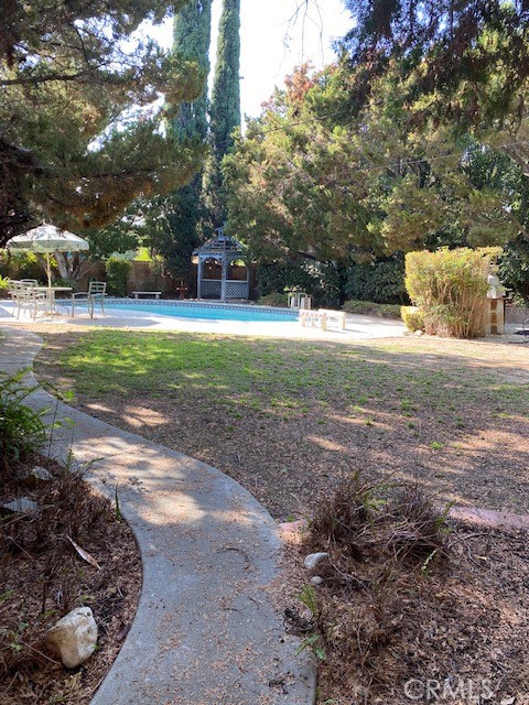 19221 Calahan Street photo 4