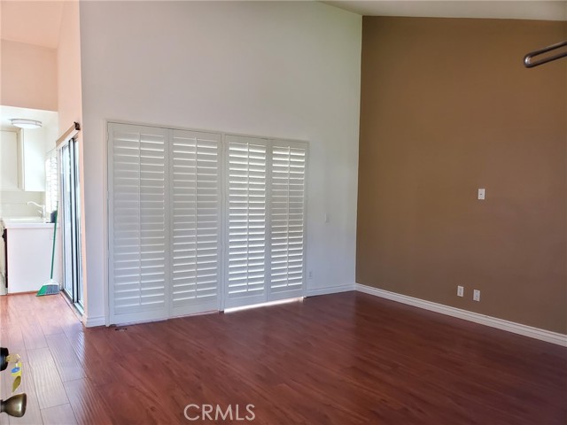19509 Rinaldi Street, 59 photo 3