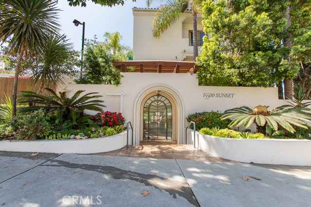 15500 W Sunset Boulevard 104 Pacific Palisades, California JUST REDUCED!! MUST SELL!!! This unit in the desired 15500 Sunset Hacienda style complex is as nice as it gets with first class upgrades throughout. Two bedrooms, two bathrooms, newer hardwood floors, gourmet kitchen with Viking appliances, tastefully updated bathrooms and wood framed doors to a balcony overlooking open treetop & mountain views! Plus newer carpet, 3 gas/wood fireplaces, and washer/dryer in unit. Also features an inviting common patio, water features, spa, & ideal location just steps to the Village and Caruso Village shops, retail, theaters & Temescal Canyon hiking trails! Plus secured two side by side parking spots, extra storage and Palisades Elementary, Paul Revere, and Palisades High. This ABSOLUTELY GORGEOUS CONDO is five-star in every respect and only a mile to the beach!!!