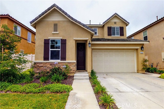 540 Whalen Way Oxnard, California Check out this beautiful 3 bedroom + office/4th bedroom, 2.5 bath two-story home with just under 1900 sq. ft. Located on a quiet street in the back of the neighborhood. The main level features wood-like laminate flooring, custom living room shelving, a main floor office/4th bedroom, a huge family room, and a dining area with pendant lighting. The oversized kitchen has gorgeous granite countertops, a large island with accent lighting, bar seating, and included fridge. The upper level features 3 large bedrooms plus a large laundry room. The oversized master has an upgraded en-suite bathroom, dual sinks, soaking tub, walk-in shower, and a huge master closet. Attached 2 car garage with driveway. The large backyard has an entertaining deck, paver stone seating area with a gorgeous trellis, and artificial turf. Plenty of space to entertain. The Riverpark community is conveniently located near new schools, walking trails, several parks, barbeque areas, gazebo, fountains, basketball courts, and tennis courts. Enjoy a short stroll to the recently developed Town Center with the Century Theaters, Target, Whole Foods, Yardhouse, and Lazy Dog Restaurant. Easy access to 101 freeway. You’re not just buying a home, you’re buying a lifestyle.