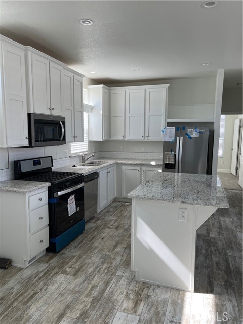 8100 Foothill blvd, 69 photo 3