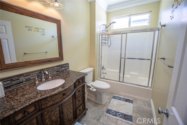 Upstairs hall bathroom