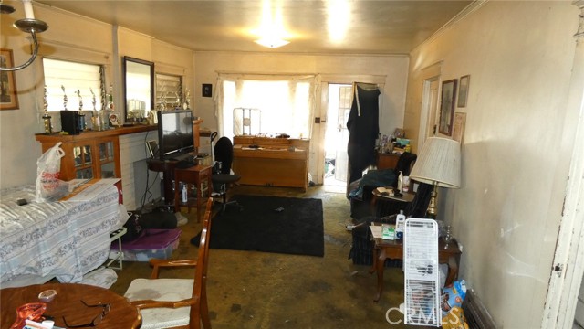 Image 3 for 821 W 57Th St, Los Angeles, CA 90037