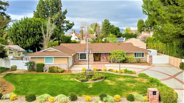 Photo of 19111 Liggett Street, Northridge, CA 91324