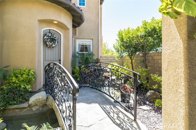 FRONT ENTRY PORCH