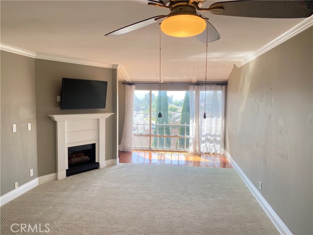 12830 Burbank Boulevard, 316 photo 3