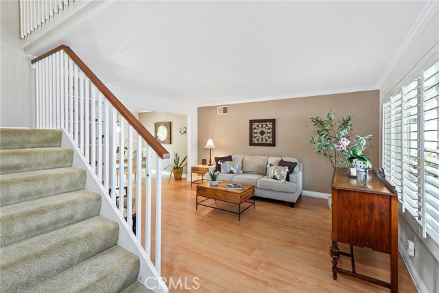 7526 Bobbyboyar Avenue photo 4