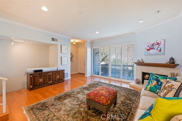 21730 Marylee Street, 40 photo 5