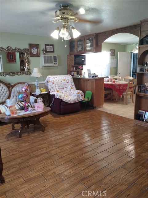 445 North Alexander Street photo 5