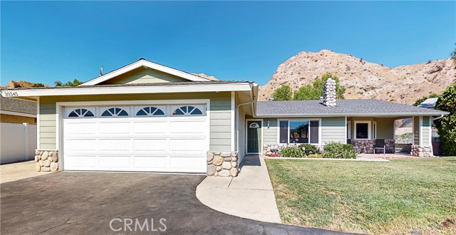 Image 2 for 30345 Jasmine Valley Dr, Canyon Country, CA 91387