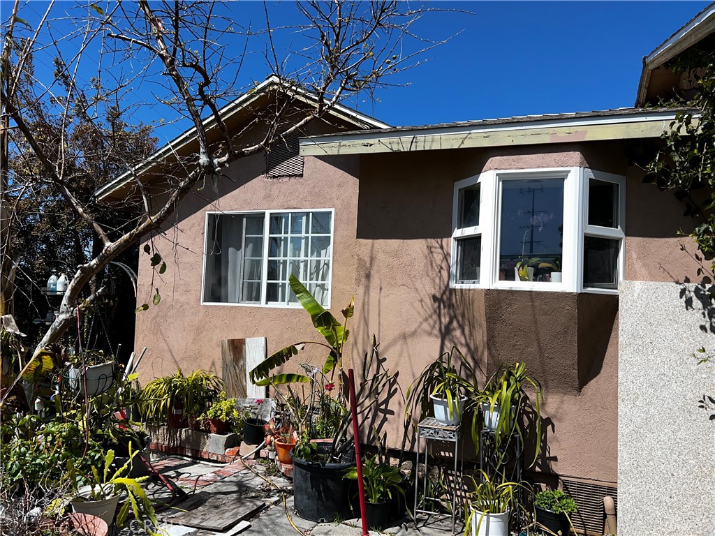 10554 Tujunga Canyon Boulevard, Tujunga, CA 91042