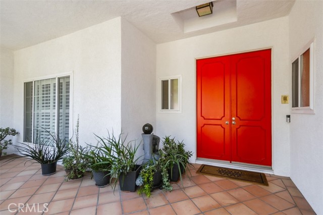 19920 Merridy Street photo 3