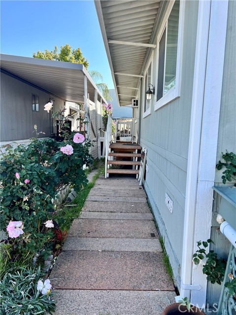 21001 Plummer Street, 67 photo 1