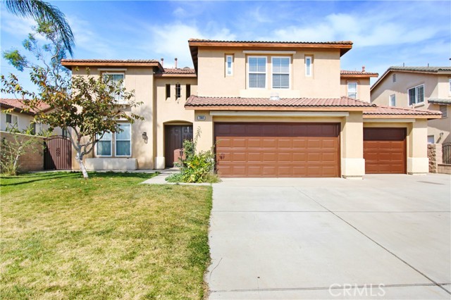 Detail Gallery Image 1 of 1 For 7044 Dove Valley Way, Corona,  CA 92880 - 8 Beds | 2/3 Baths
