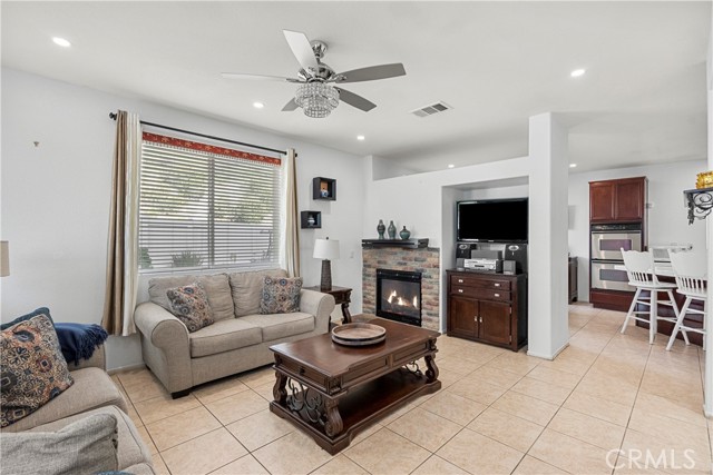 Image 3 for 29466 Shannon Court, Canyon Country, CA 91387