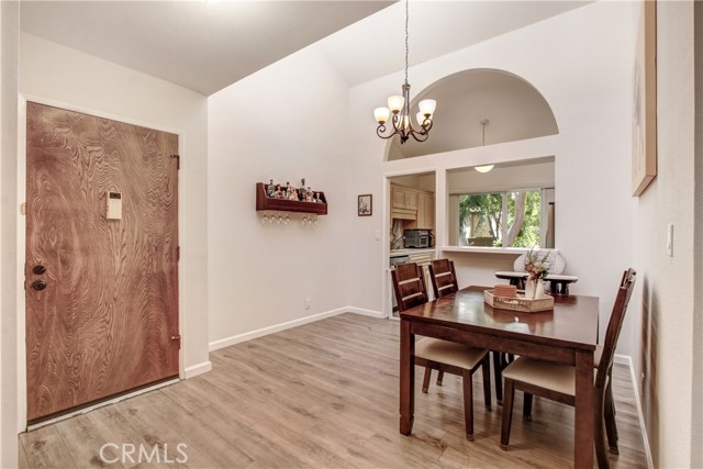 22330 Victory Boulevard, 506 photo 1