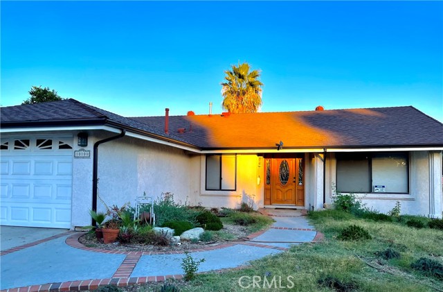 10100 Amigo Avenue photo 2