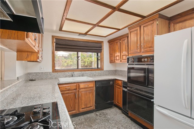 12240 Jolette Avenue photo 8