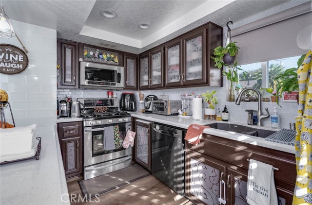 1820 Grant Avenue, Redondo Beach, California 90278, 3 Bedrooms Bedrooms, ,2 BathroomsBathrooms,Residential,Sold,Grant,SR21263835