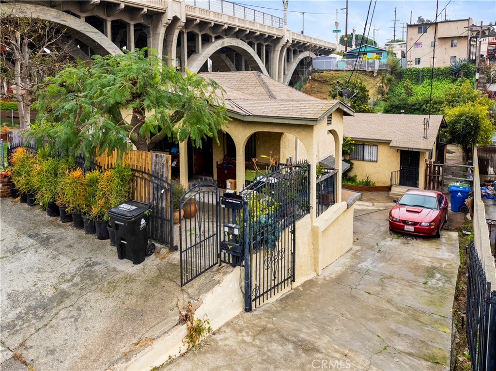 404 S Bernal Avenue, Los Angeles, CA 90063