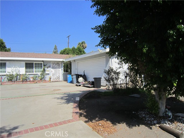 16557 Bircher Street photo 1