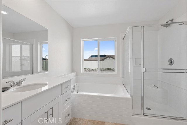 Detail Gallery Image 17 of 31 For 2061 E Donatello St, Lancaster,  CA 93535 - 3 Beds | 2 Baths