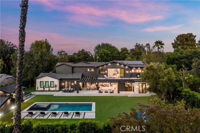 Photo of 5115 Encino Avenue, Encino, CA 91316