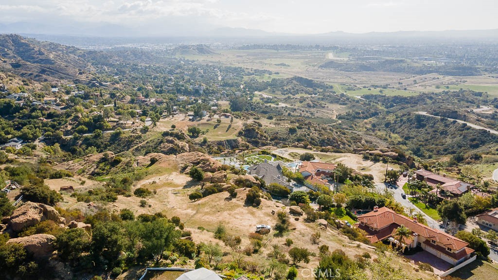 9261 Rocky Mesa, West Hills, CA 91304