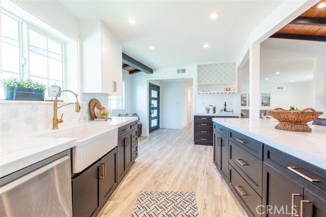 9449 Forbes Avenue photo 2