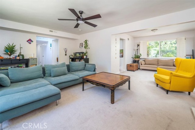 17015 Jeanine Place photo 5