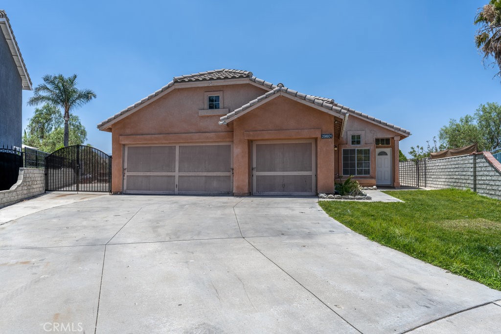 29601 Parkglen Place, Canyon Country, CA 91387