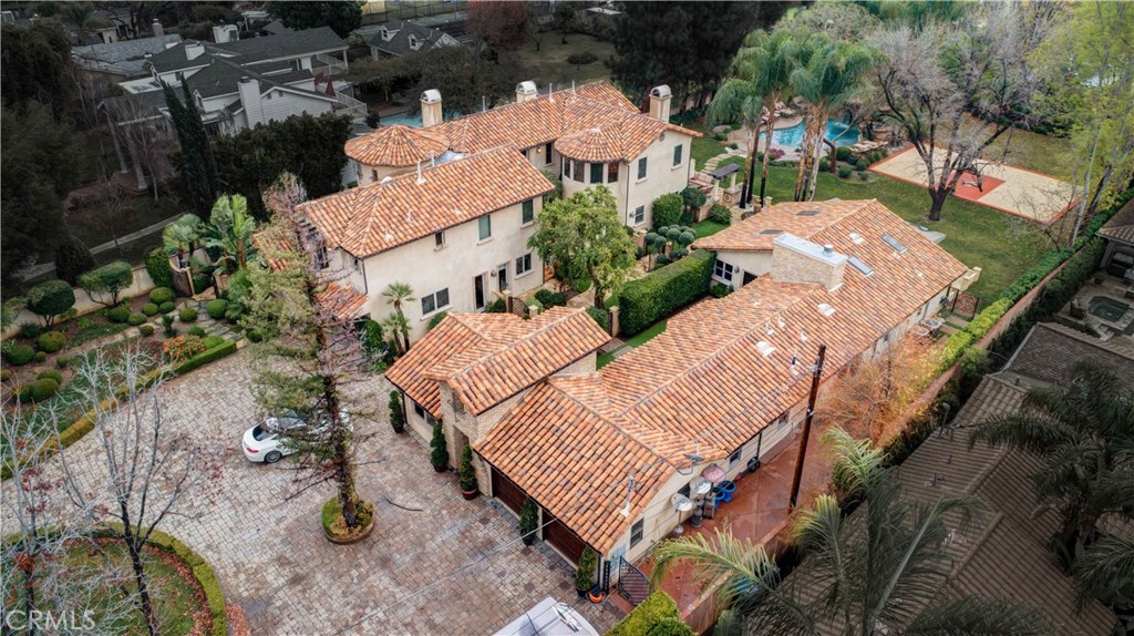 Photo of 23500 COLLINS STREET, Woodland Hills, CA 91367