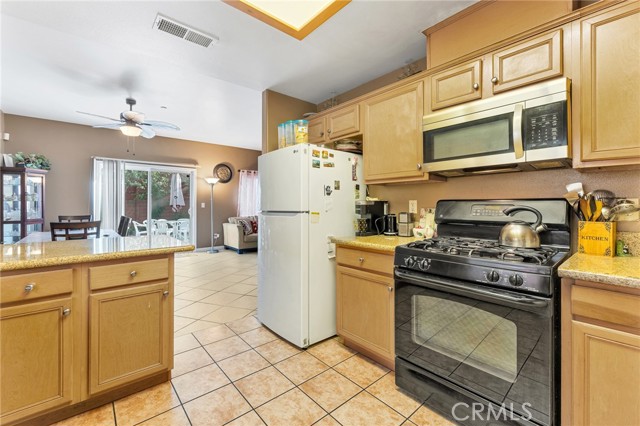 12600 San Fernando Road, 119 photo 8