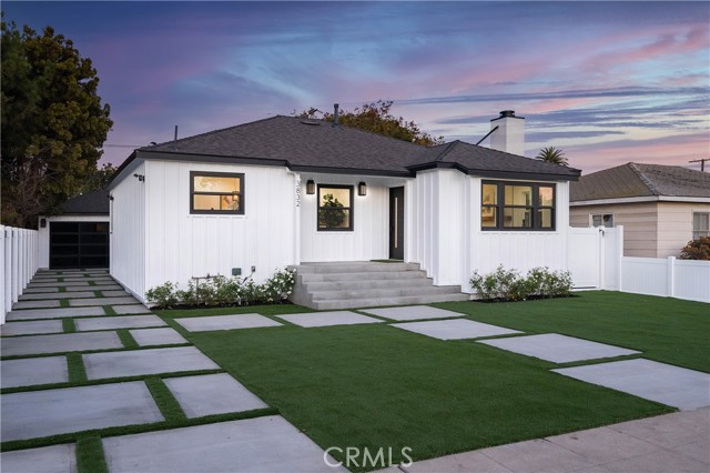 3832 Berryman Ave, Los Angeles, CA 90066