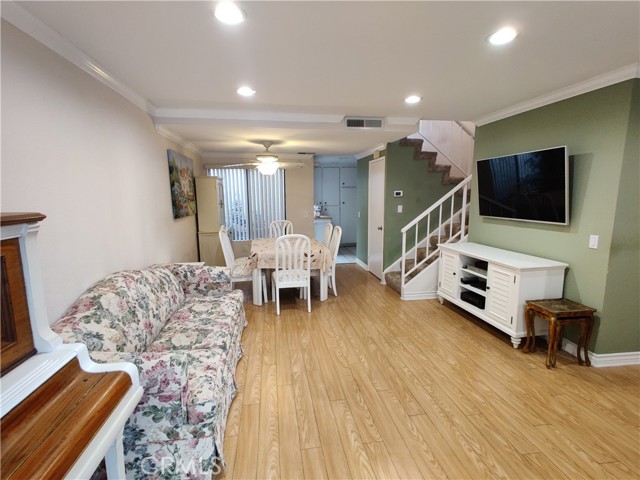 21901 Dupont Street, 15 photo 3