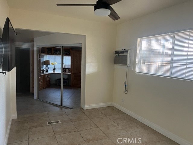 12401 Filmore Street, 814 photo 7