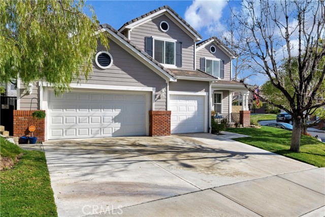 19107 Olympic Crest Dr, Canyon Country, CA 91351