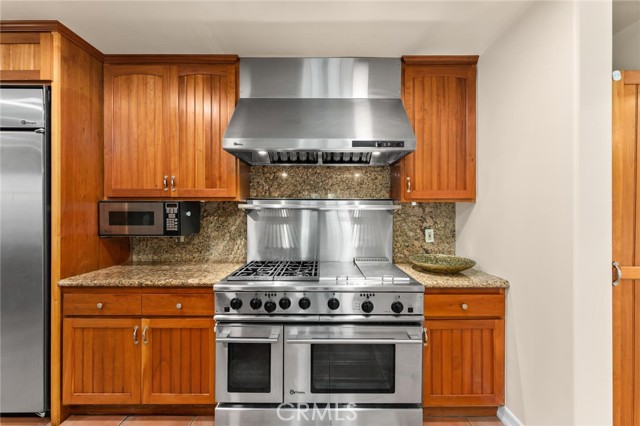 14208 Chandler Boulevard photo 6