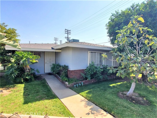 14656 Alexander Street photo 4