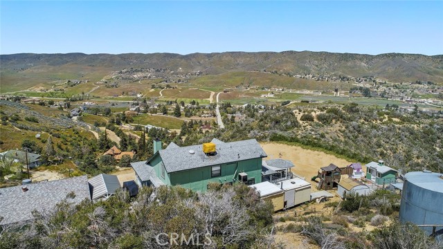 Detail Gallery Image 5 of 64 For 39910 95th St, Leona Valley,  CA 93551 - 3 Beds | 2/1 Baths