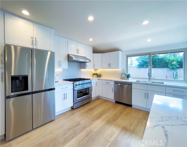 28910 Marlies Street photo 4